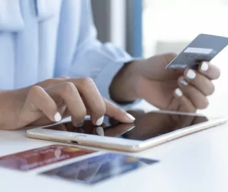 Koniec I etapu wakacji kredytowych. Co będzie w 2023 roku? Jak wykorzystać zaoszczędzone pieniądze?