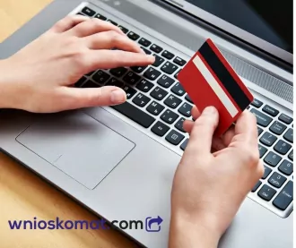 Kredyt gotówkowy, pożyczka gotówkowa, a może karta kredytowa? Na który z tych produktów warto się zdecydować, gdy potrzebujesz gotówki na dowolny cel?